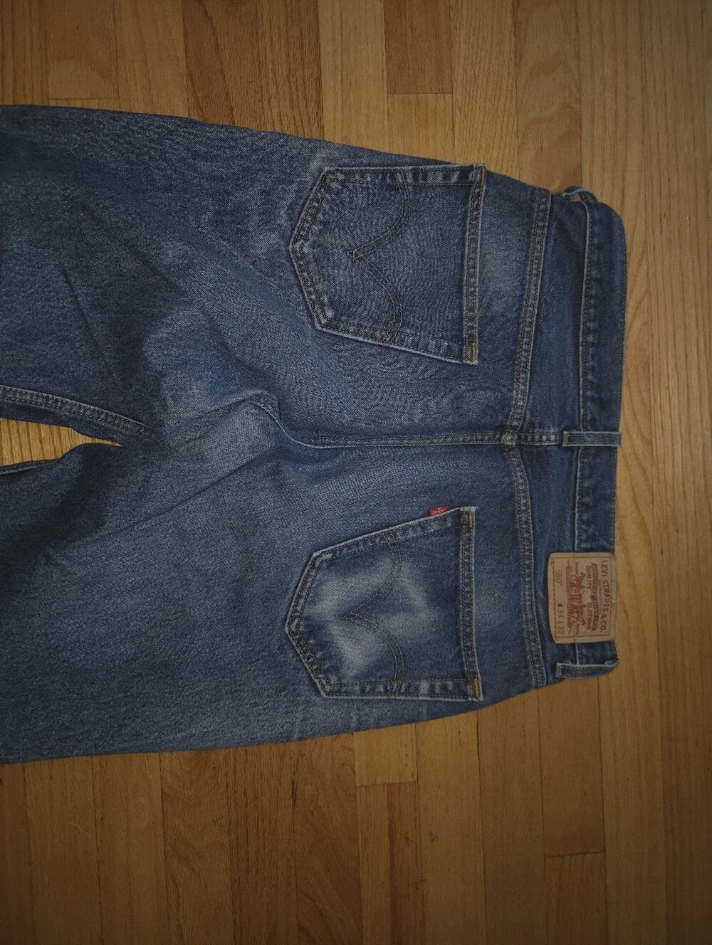 Levis 550 Relaxed Jean 34x32